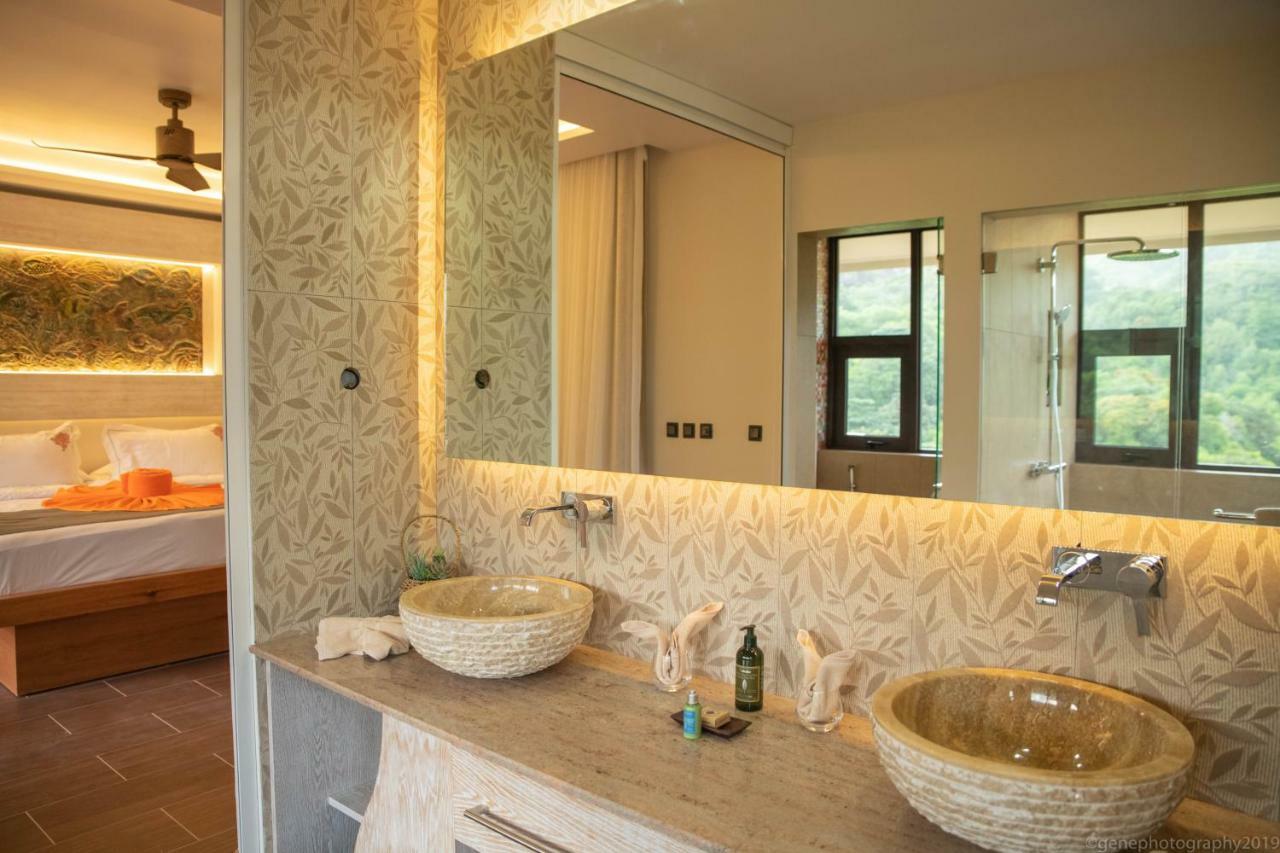 Le Duc Hillview Villas Anse Volbert Village  Luaran gambar