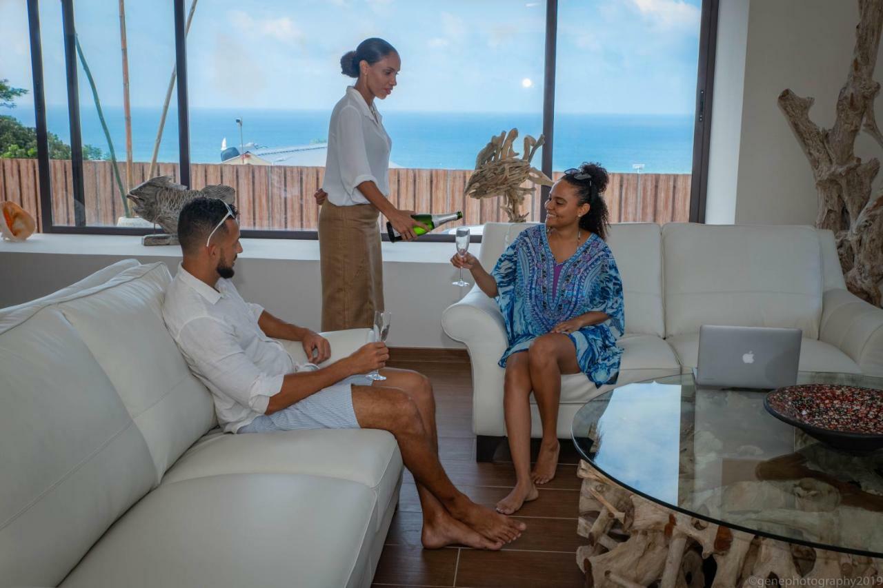 Le Duc Hillview Villas Anse Volbert Village  Luaran gambar